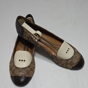 Coach Women's Brown and Cream Signature  Flats Eur- 40/10M